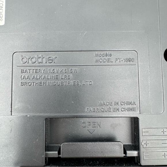 Brother P-touch PT-1890 thermal label maker printer gray - Picture 8 of 9